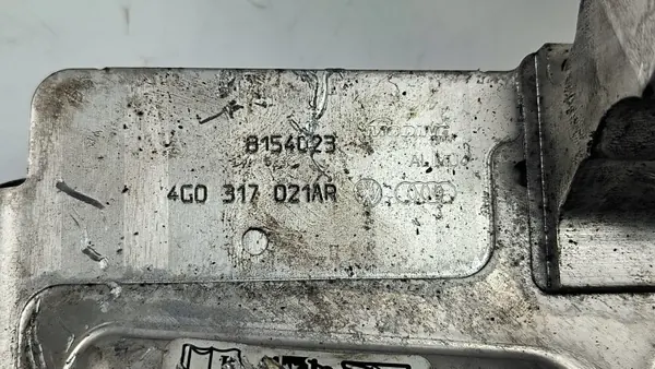 Arrefecedor óleo caixa auto Audi A7 C8 OEM 4G0317021AR image 3