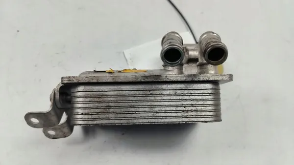 Arrefecedor óleo caixa auto Audi A7 C8 OEM 4G0317021AR image 4