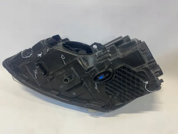 Farol dianteiro direito Bi-Xenon VW Golf VI image 9