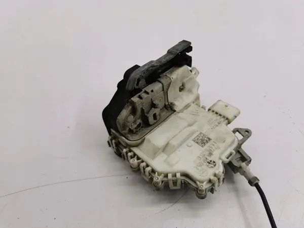 Vänster dörrlås Audi A6 S6 C7 2018 image 6