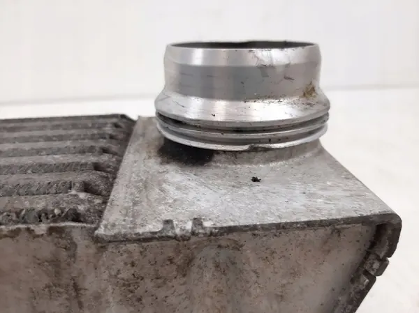 Intercooler BMW 5 E60 E61 2008 17517795823 image 8