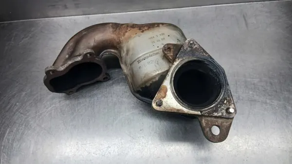 Katalysaattorin kotelo OEM 8200138371 Renaultille image 2
