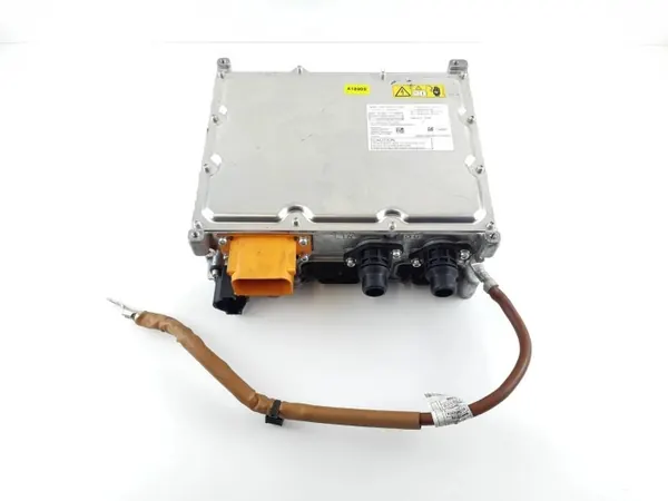 Inversor de voltaje Mercedes-Benz GLC X253 OEM A0009006420 image 2