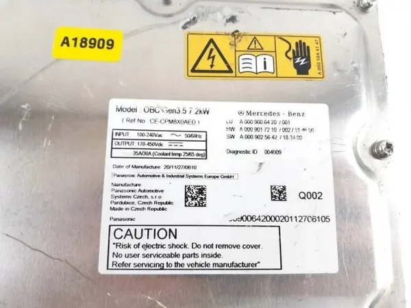 Inversor de voltaje Mercedes-Benz GLC X253 OEM A0009006420 image 3