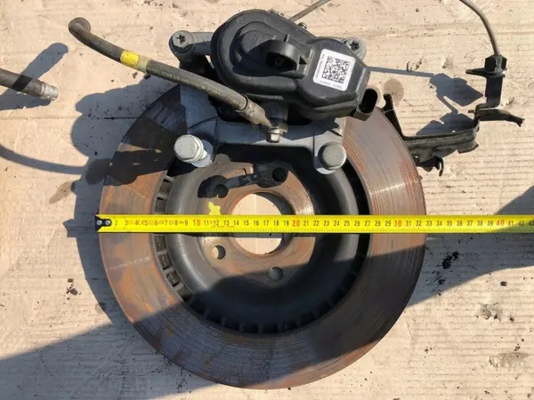 Bremsscheiben & Beläge OEM 8W0615601E - Gebraucht image 6