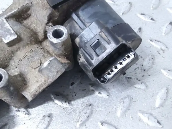 EGR-jäähdytin CITROËN C5 III BREAK 2.0L diesel image 3