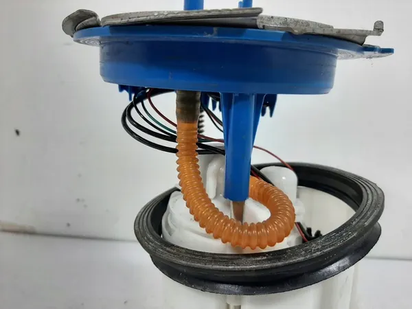 Brandstofpomp SKODA RAPID LIFTBACK 1.0TSI 6RA919051C image 7