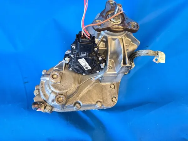 Reductor de caja BMW OEM 5A677B4/5A677B7 - 8721km image 6