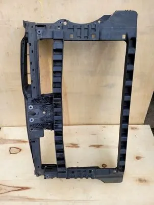 Para-choque dianteiro Volkswagen OE 1K9805588A image 2