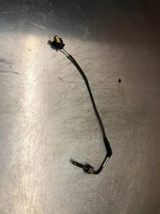 Mercedes-Benz Sprinter W906 2006 Oil Temperature Sensor A0071537528 image 2