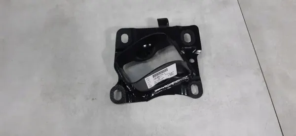 OEM 1J0505092J Rear Right Control Arm Bracket image 3