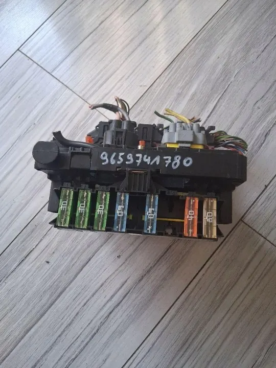 Módulo BSM OEM 9659741780 para Citroen Peugeot image 3