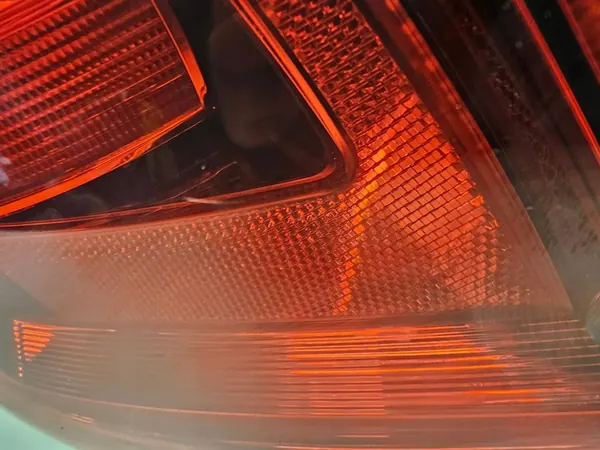 Luz trasera izquierda VW Polo V Lift 2014-2017 OEM 6C0945095F image 6