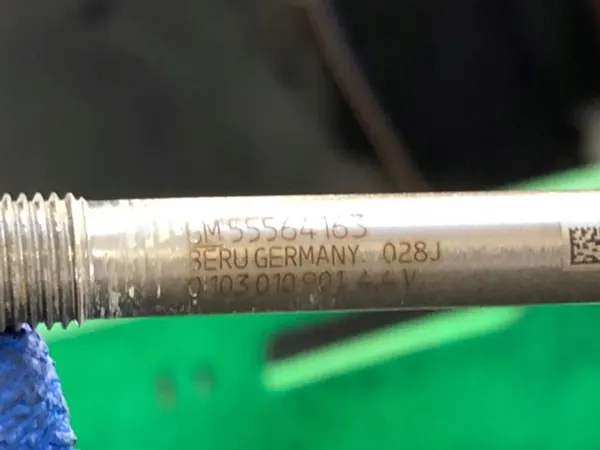 Hehkutulppa OEM 55564163 Opel 2.0 CDTI image 4