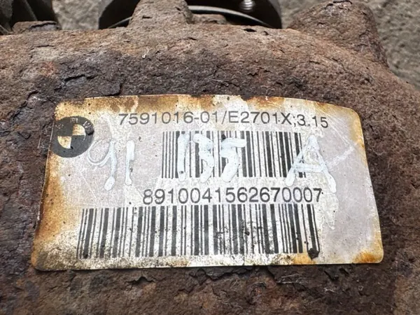 BMW 3 (E90) Taka-akseli 7591016 2.0L Diesel image 4
