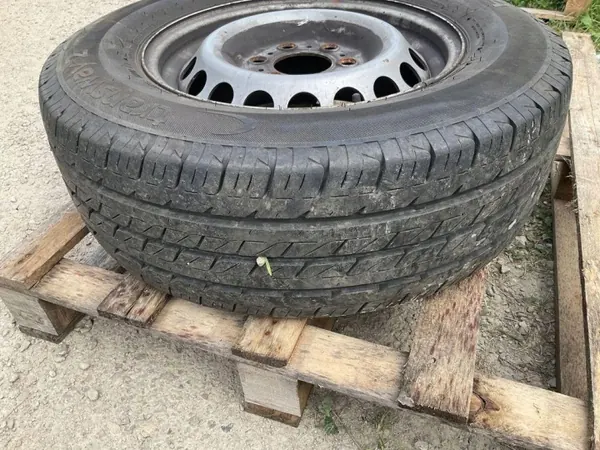 OEM A9074014800 Voor rechter schokdemperbevestiging Mercedes image 5