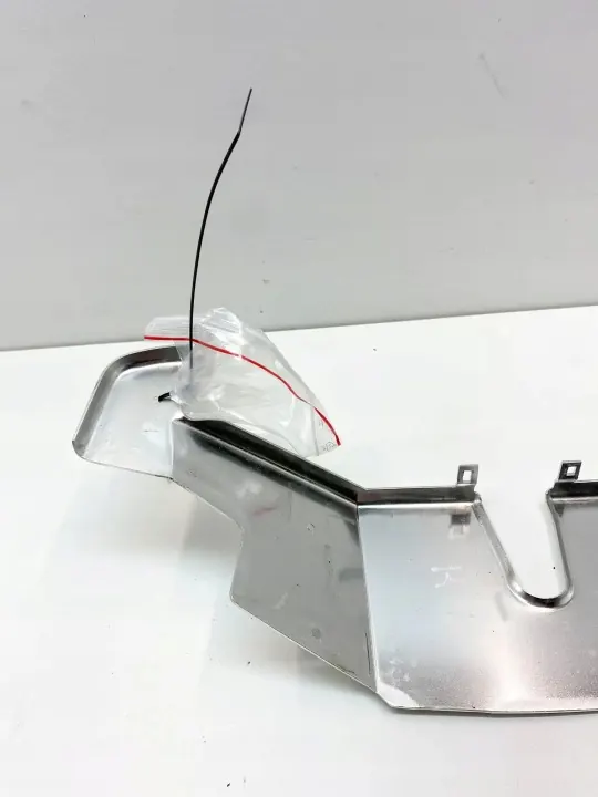 Piezas de Puerta Mercedes-Benz OEM 2307280421 Usadas image 3
