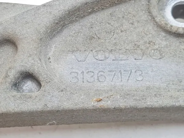 Volvo XC90 2017 middenbeugel OEM 31367173 image 7