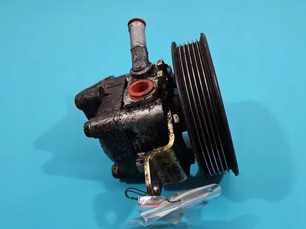 Stuurbekrachtigingspomp Nissan Primera P12 2.0 16V OEM IMPRK1359754 image 3