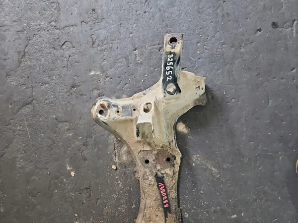 Moottoripalkkikärry OEM IMPRK1380288 Toyota RAV4:lle image 5