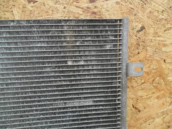 Renault Clio III Micra 2005 Condenseur A/C OEM 641891GV image 3