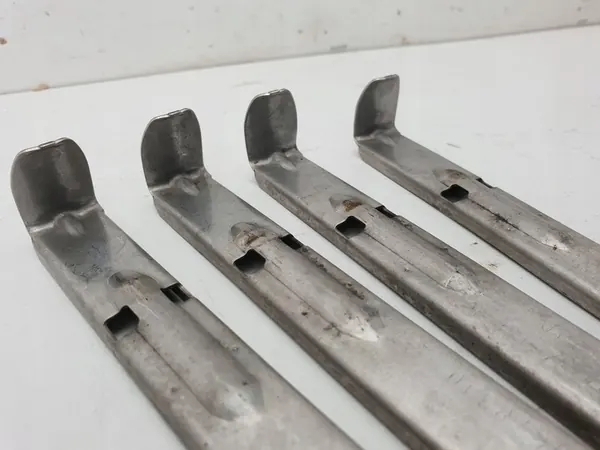 VOLVO S80 V70 XC70 Support de phare 30678340 image 2