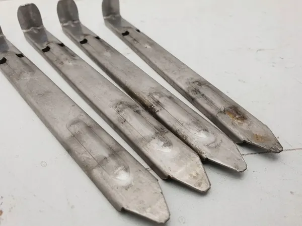 VOLVO S80 V70 XC70 Support de phare 30678340 image 5