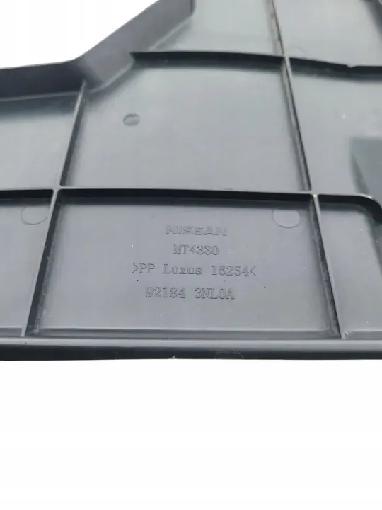 Kühler Lufteinlass Nissan LEAF OEM 921843NL0A image 6