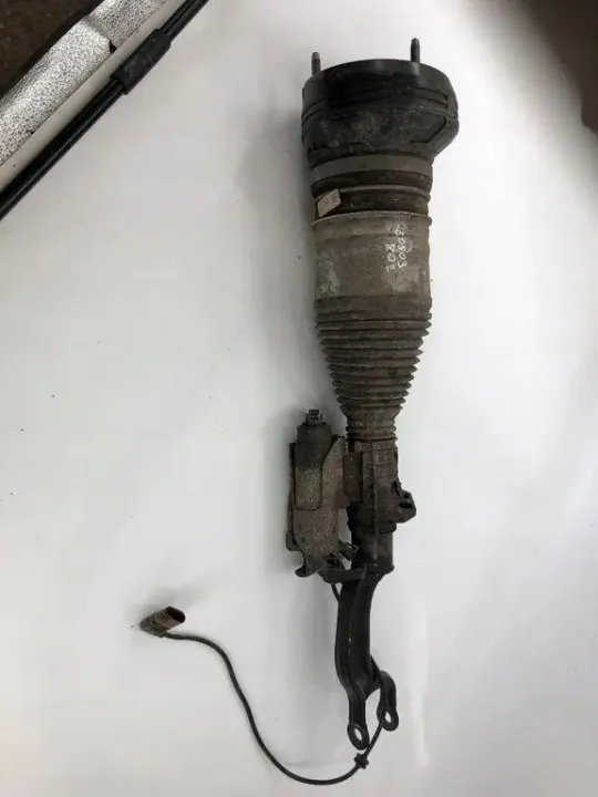 Amortisseur pneumatique avant droit OEM A2974210400 Mercedes image 3