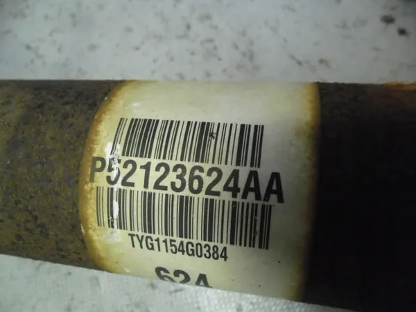 Drivaxel Jeep Grand Cherokee WK2 3.0 CRD P52123624AA image 4