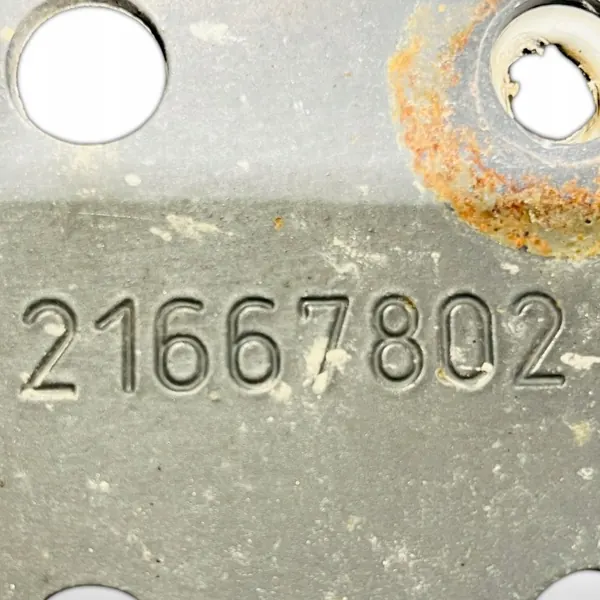 Volvo Ramavinkel OEM 21667802 - Begagnad image 5