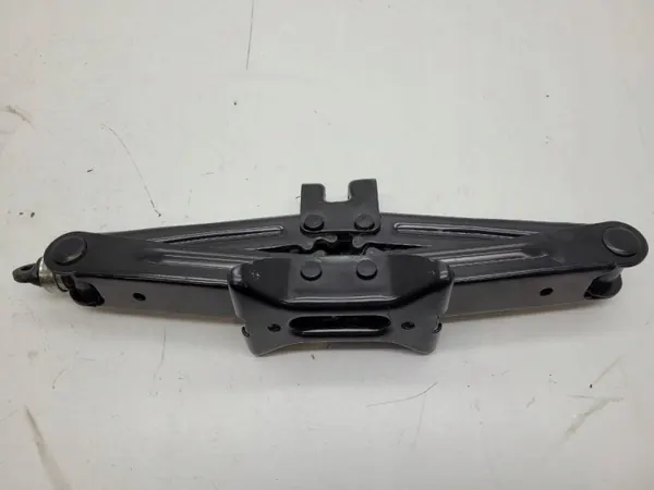 OEM AUST132226 Autotunkki Toyota Yaris III P13 P15 image 3