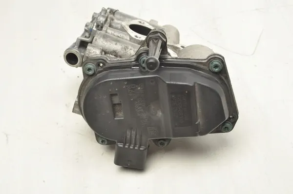 MERCEDES W213 2.0 CDI VÁLVULA EGR A6541406900 image 7