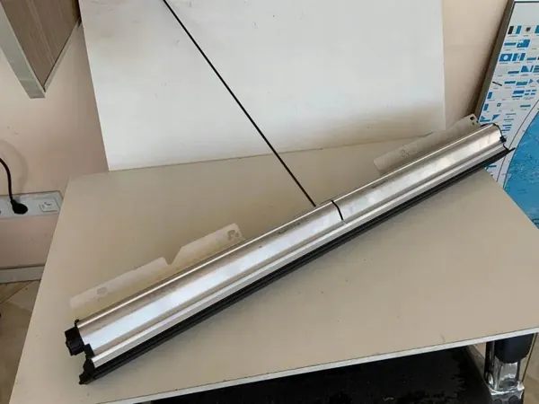Cortina de maletero Audi A8 D2 OEM 4H4861333 image 3