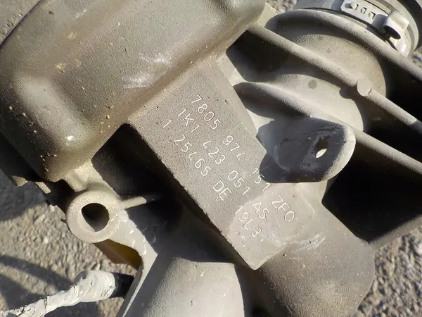 Caixa de direção VW Golf V 2007 EUROPA 1K1909144E image 3