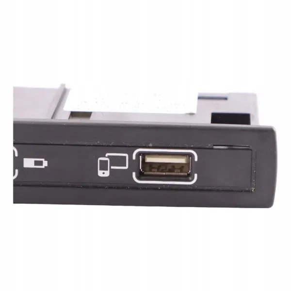 Enchufe USB Mercedes OEM A1728202200 image 4