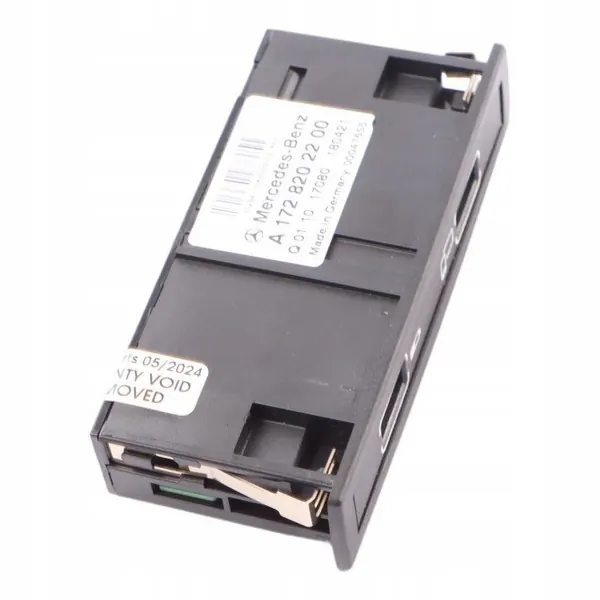 Enchufe USB Mercedes OEM A1728202200 image 8