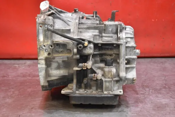 Automaattivaihteisto Toyota Avensis T27 2.2 D-4D image 3