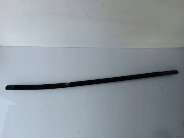Takaikkunan tiiviste vasen OEM LISTWA TYLNA LEWA BMW F25 image 5