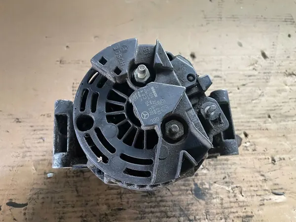 Generaattori Mercedes-Benz Sprinter 2.2 CDI OE 0124325093 image 3