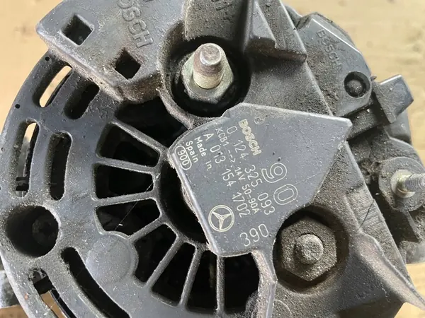 Generaattori Mercedes-Benz Sprinter 2.2 CDI OE 0124325093 image 4