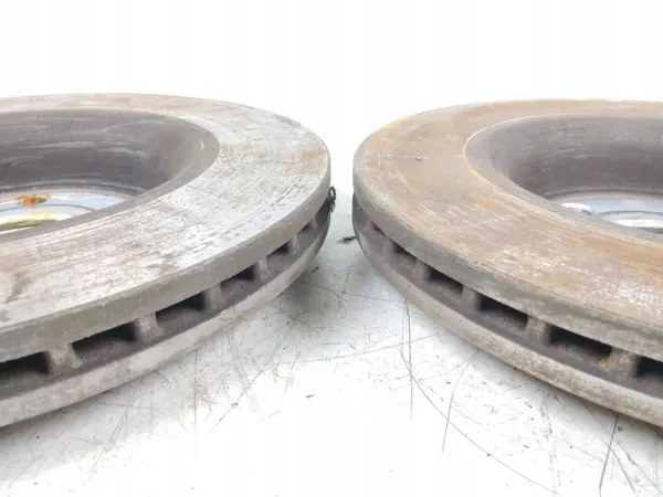 Disque de frein avant OEM RZV61620 pour Jeep Grand Cherokee image 4