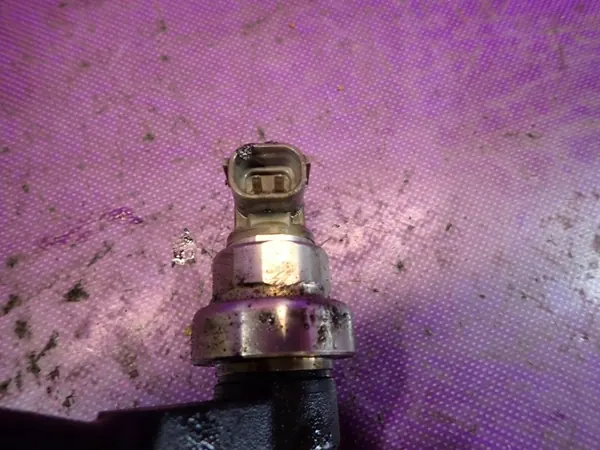 OPEL MERIVA A I 02-06 1.7 CDTI Injektor 8973138612 image 3