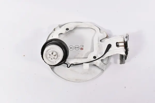 Bränsletanklock 77350-K0020 Toyota Yaris IV 2020 image 3