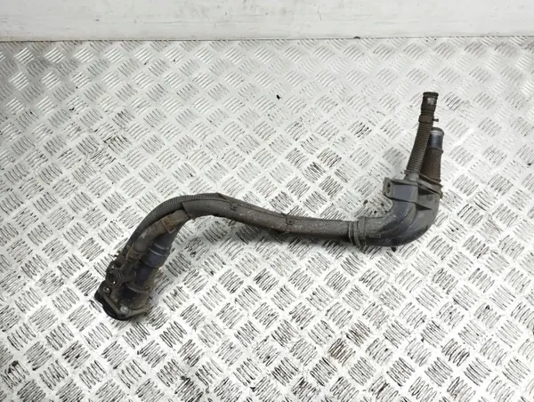 OEM AMD75371 Tankfyllningsrör för Hyundai Veloster 2012 image 4