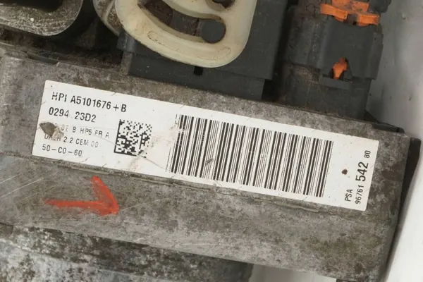 Pompe de direction OEM 9676154280 pour Peugeot 508 image 8