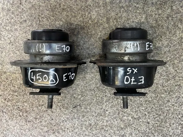 Moottorin kiinnityssarja OEM 6773817 BMW X5 E70 3.0 D image 3