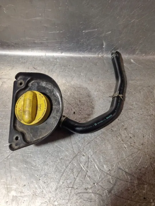 Tampa de enchimento de óleo Nissan NV300 OEM 8200795333 image 2