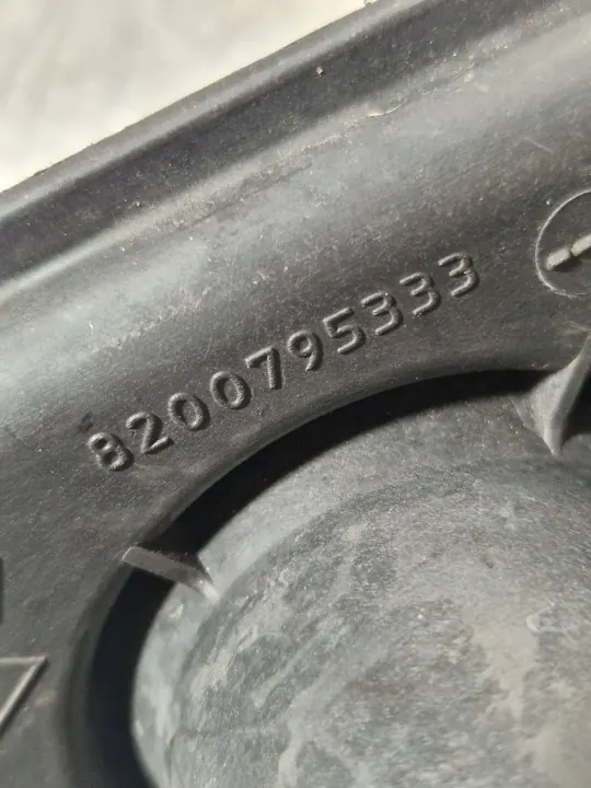 Tampa de enchimento de óleo Nissan NV300 OEM 8200795333 image 3