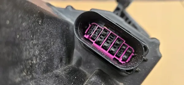 Skoda Superb III Bi Xenon Links Europa 3V1941015A image 7